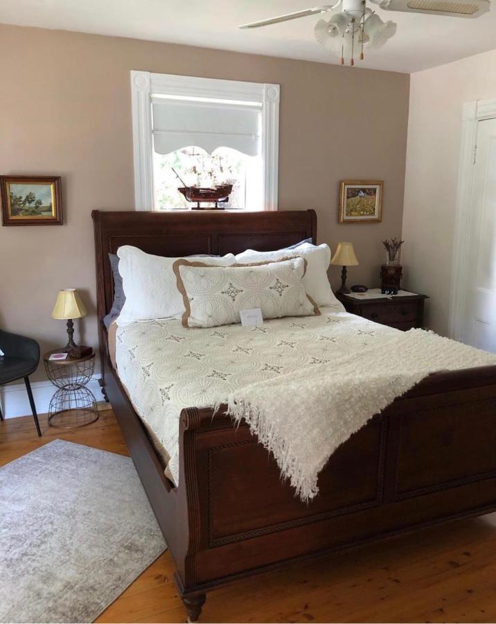 Toba'S Bed & Breakfast Lunenburg Luaran gambar